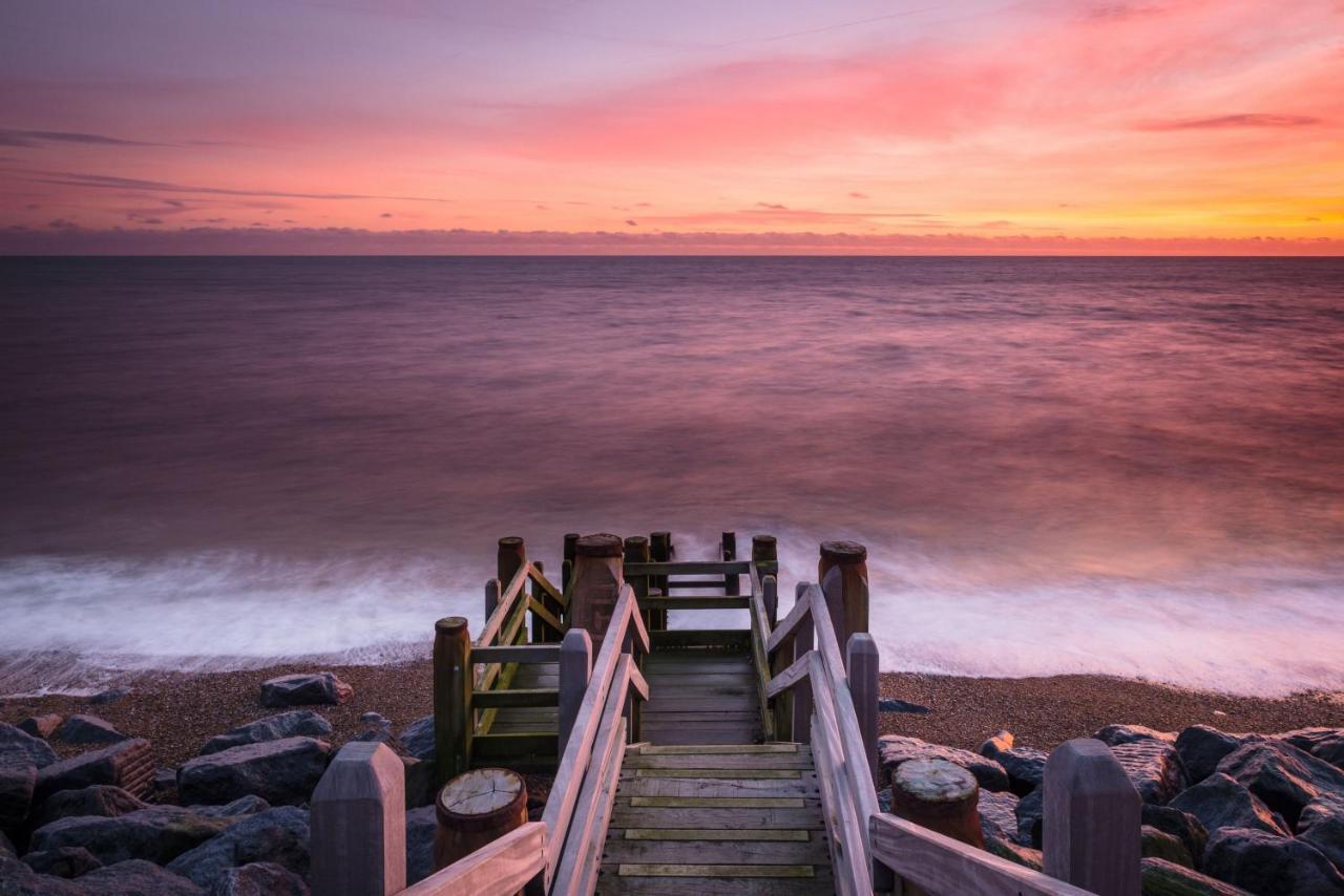 Вилла Coastguards Lookout Camber Экстерьер фото