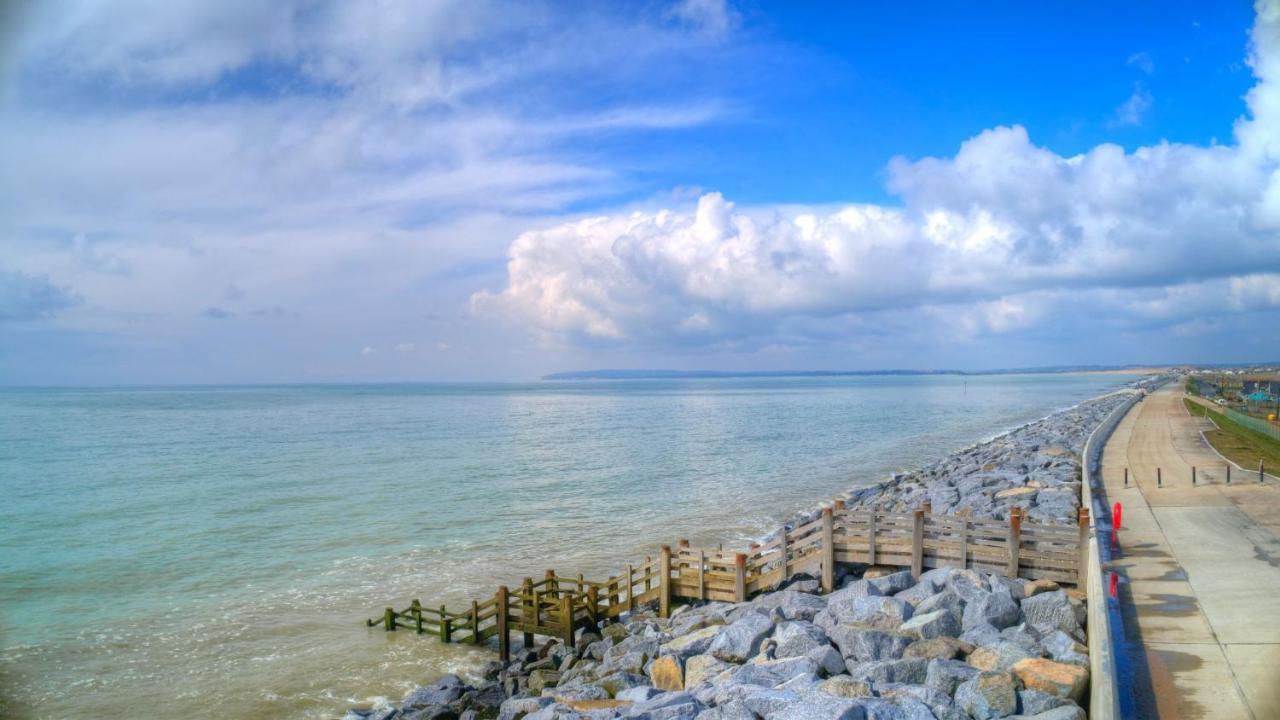Вилла Coastguards Lookout Camber Экстерьер фото