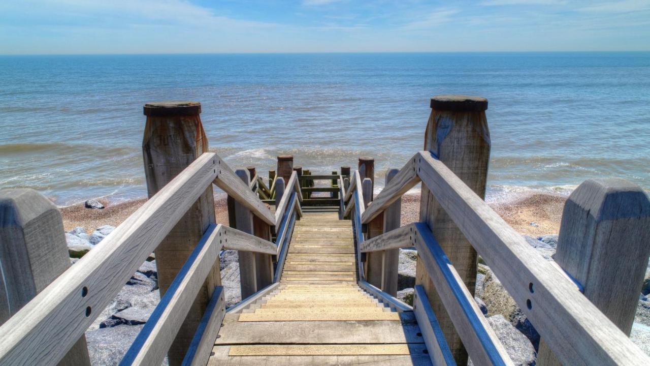 Вилла Coastguards Lookout Camber Экстерьер фото